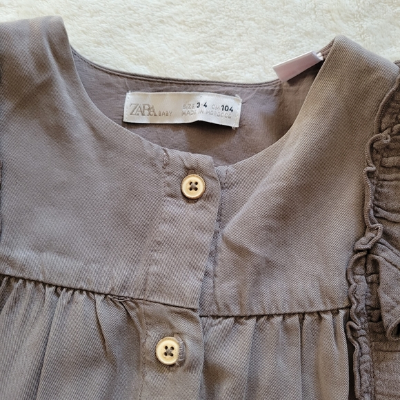 Zara over all for 3-4 Y/o - Picture 2 of 7